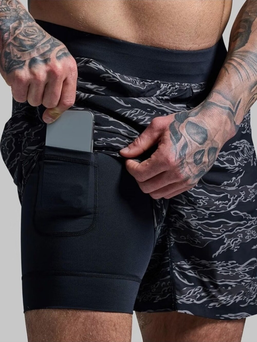 Born Primitive Men's Versatile Short with Compression 7" Large - Picture 3 of 8